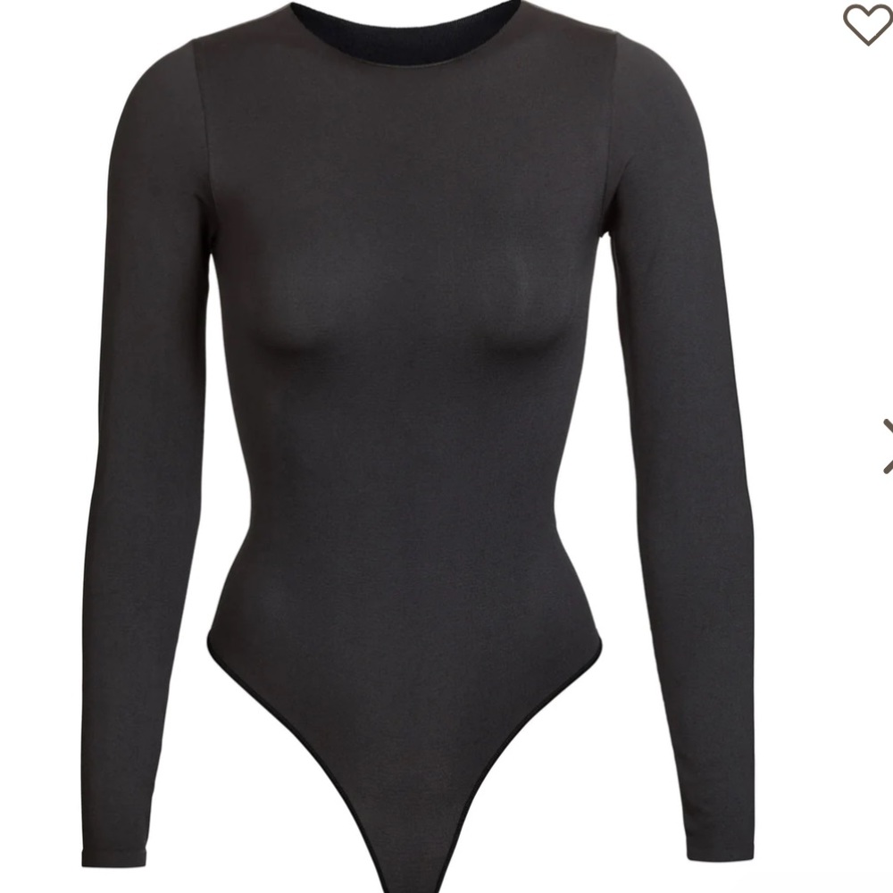 🖤NEW SKIMS ESSENTIAL CREW NECK LONG SLEEVE BODYSUIT IN ONYX XXS/XS